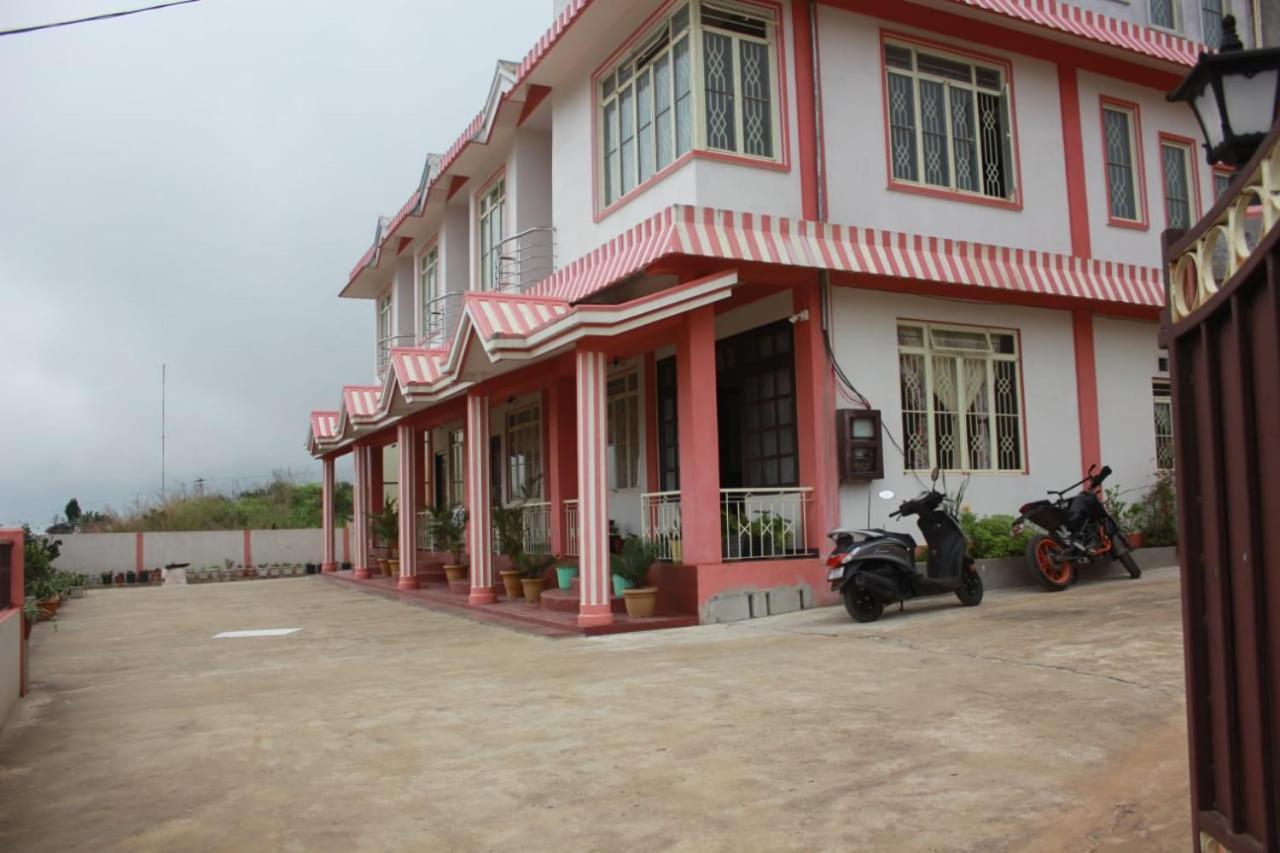 The Escapade Inn Çerapunçi Dış mekan fotoğraf